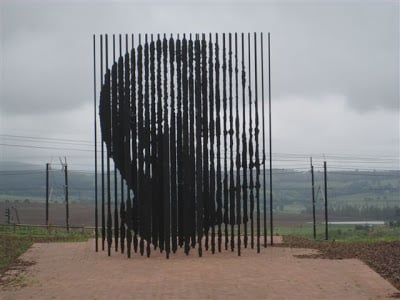 Escultura Monumental de Nelson Mandela