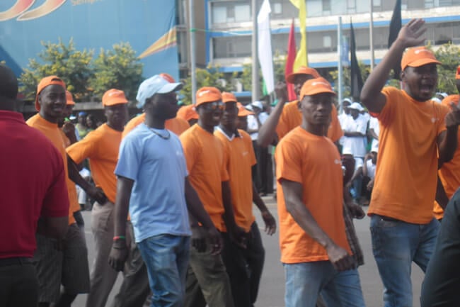 Desfilo no dia dos trabalhadores em Maputo