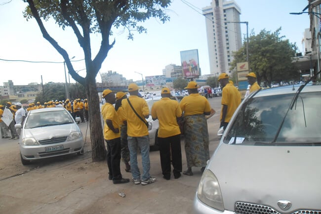 desfile primeiro de Maio maputo