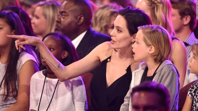 150329113327-05-angelina-jolie-032915-super-169