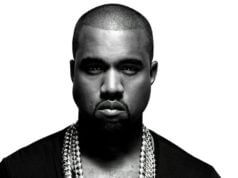 “Kanye West” terá contratado um fotográfo para andar atrás dele