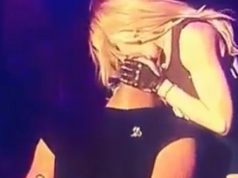 Madonna rouba beijo de Drake