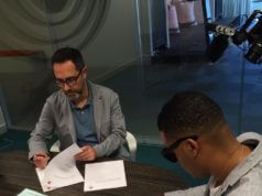 Cantor angolano Anselmo Ralph assina contrato com Sony