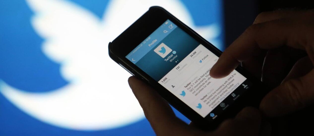 Twitter - Moments
