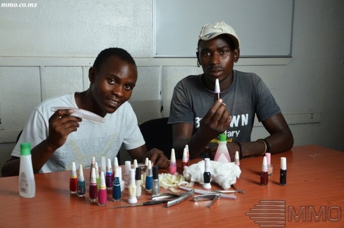 Unhas com Nelton e Armando