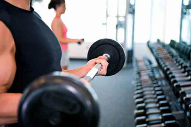 Faça musculação