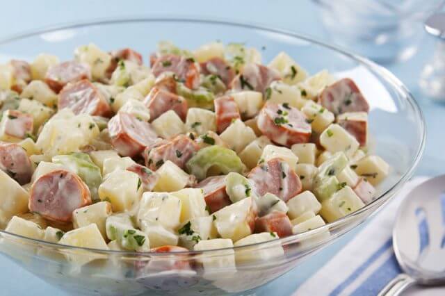 Maionese com salsichas