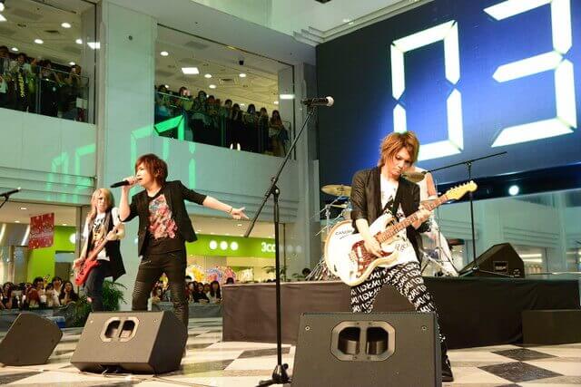 Banda japonesa faz show de 8 segundos em Tóquio