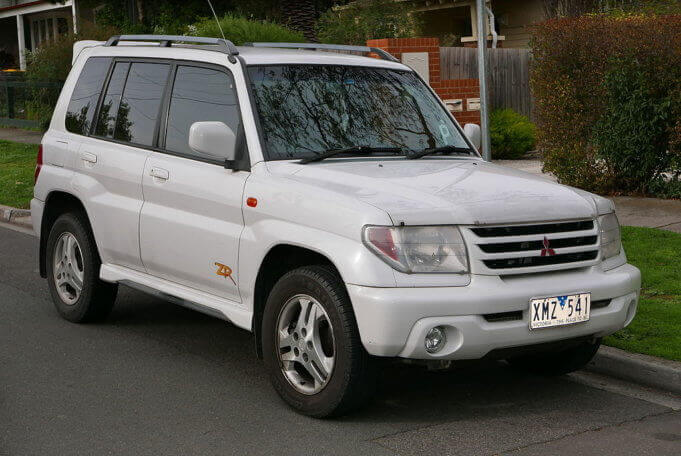 Mitsubishi-Pajero-iO