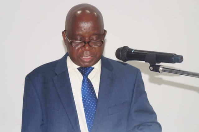 Biografia de Isaque Chande