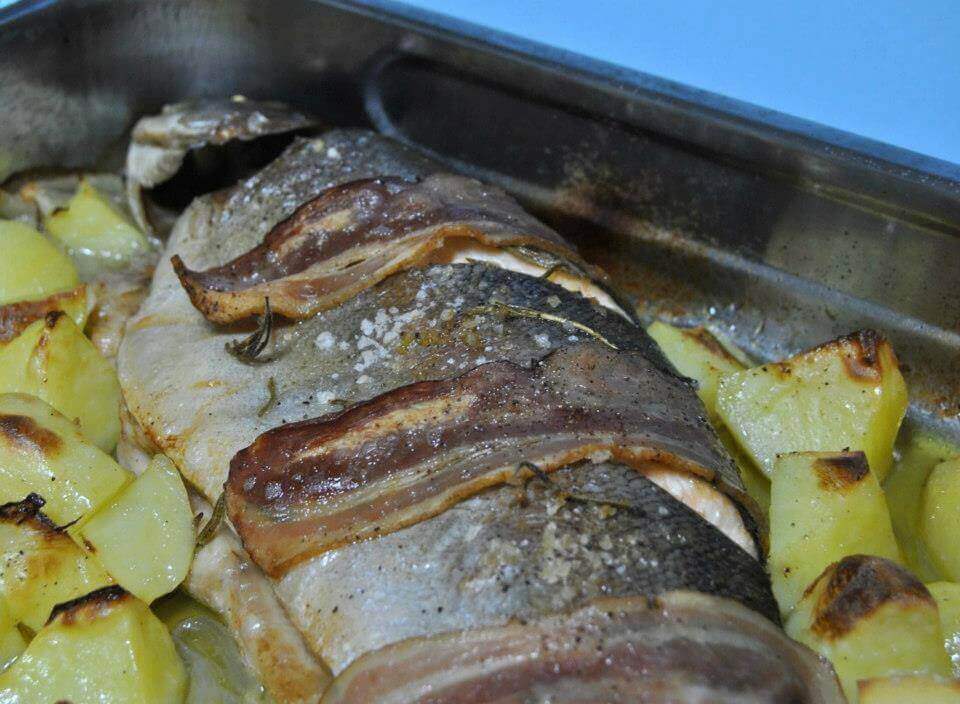 Truta com Bacon no Forno