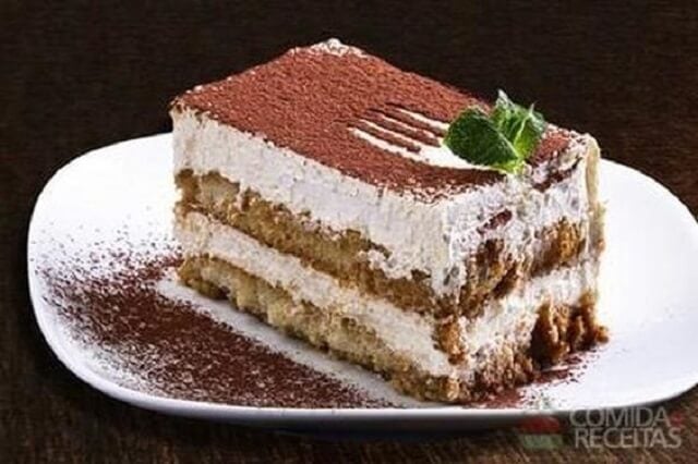 Pavê de Banana com Canela e Chantily