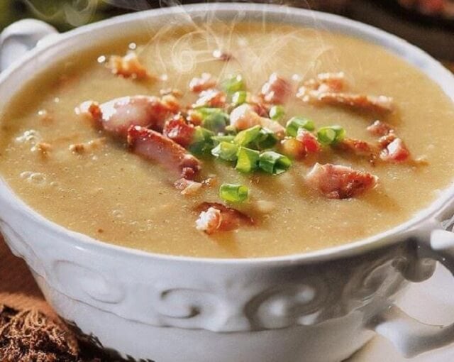 Sopa de Mandioca