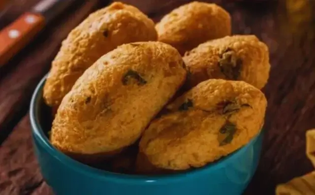 Bolinho de Mandioca-Receitas