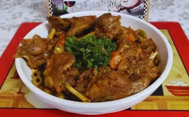Guisado de pato com legumes-Receitas