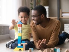 Brinquedos educativos para crianças pequenas