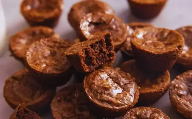 Muffin de brownie de chocolate-Receitas