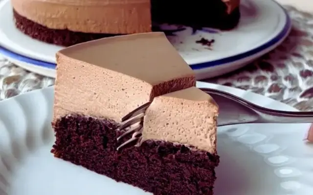 Bolo de mousse de chocolate-Receitas