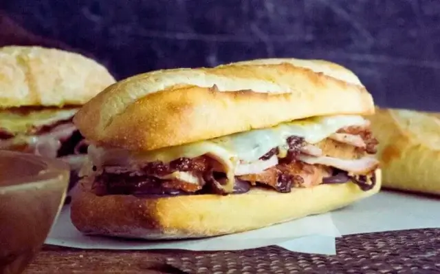 Sandes de carne de porco-Receitas