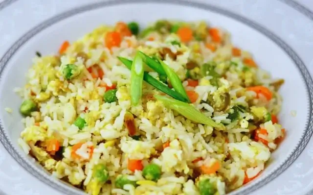 Arroz de cenoura e feijão verde-Receitas
