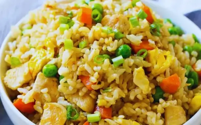 Arroz de frango-Receitas