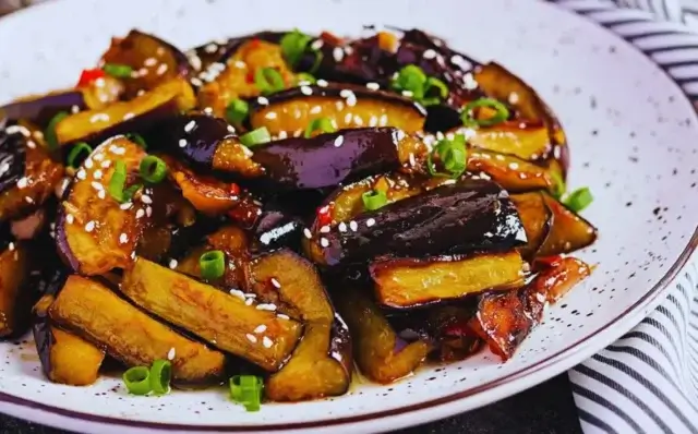 Beringela refogada-Receitas
