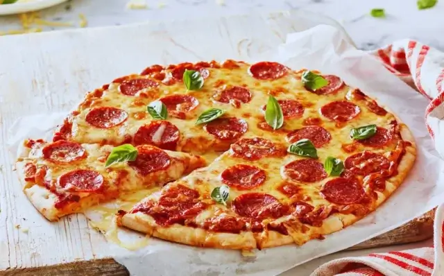 Pizza calabresa-Receitas