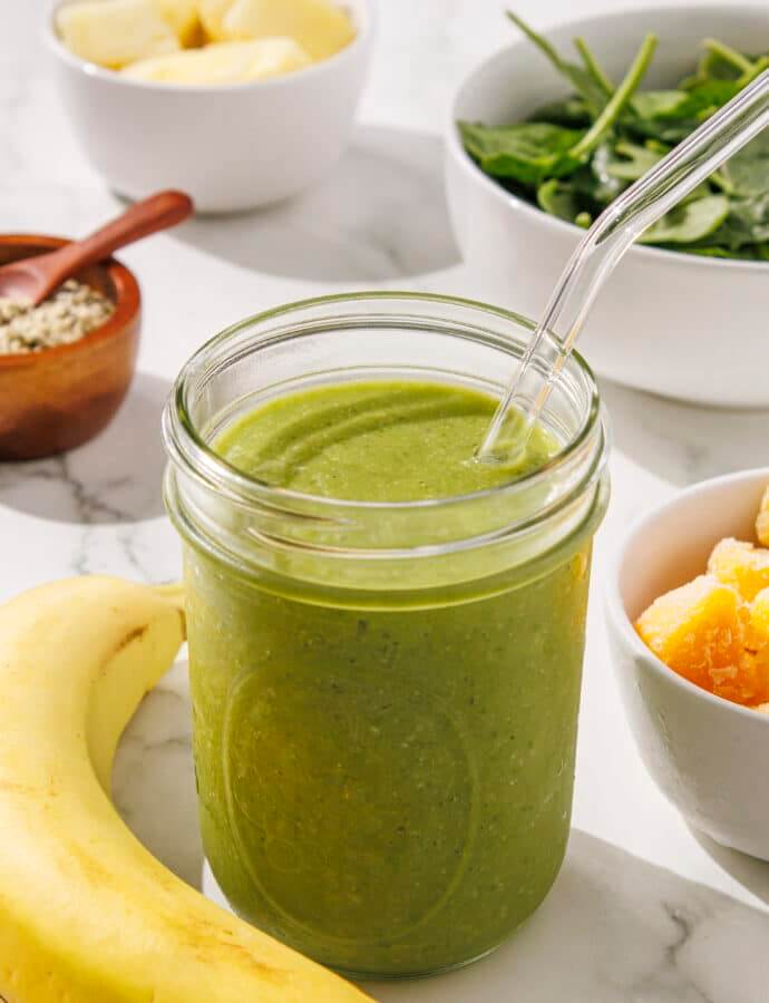 Smoothie de frutas e espinafre