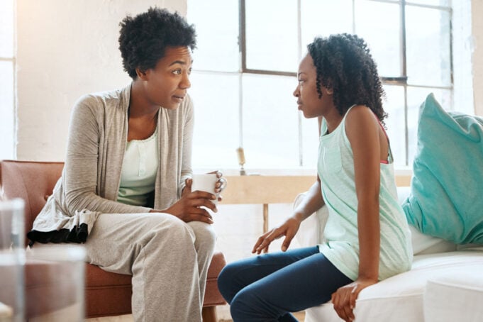 Como lidar com a adolescência do seu filho