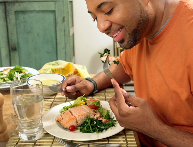 5 ideias de jantar saudável para uma noite leve e relaxada