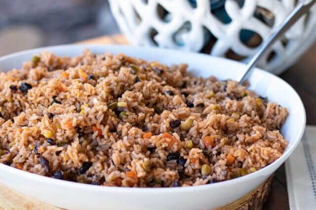 Arroz de feijão e legumes