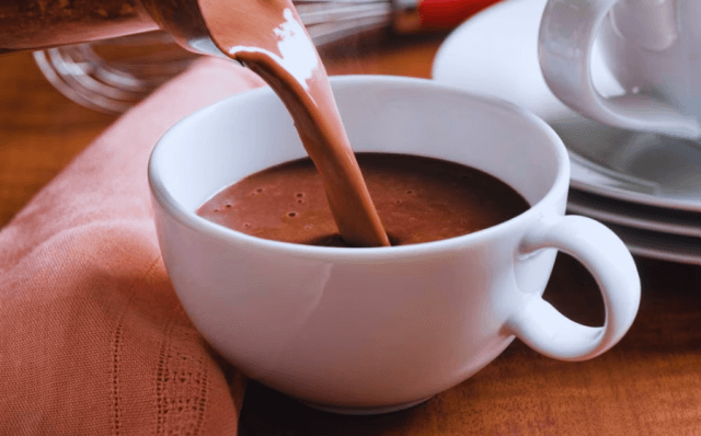 Chocolate quente espesso-Receitas