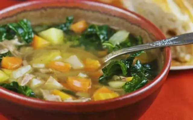 Sopa detox de legumes-Receitas