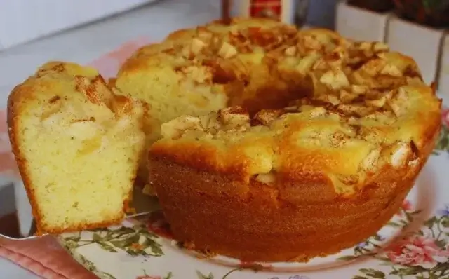 Bolo de maçã de liquidificador-Receitas