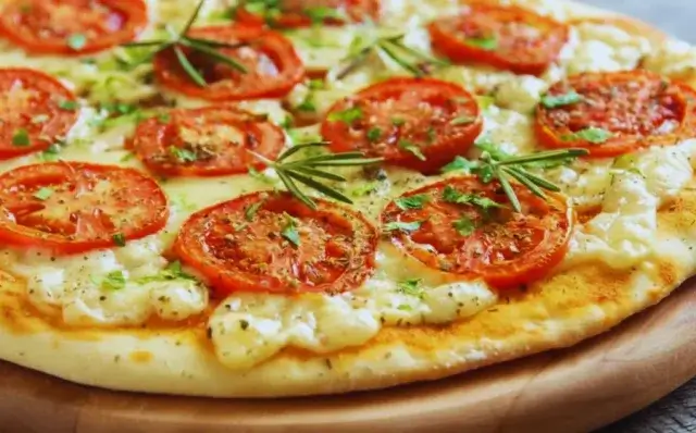 Pizza margherita com massa integral-Receitas